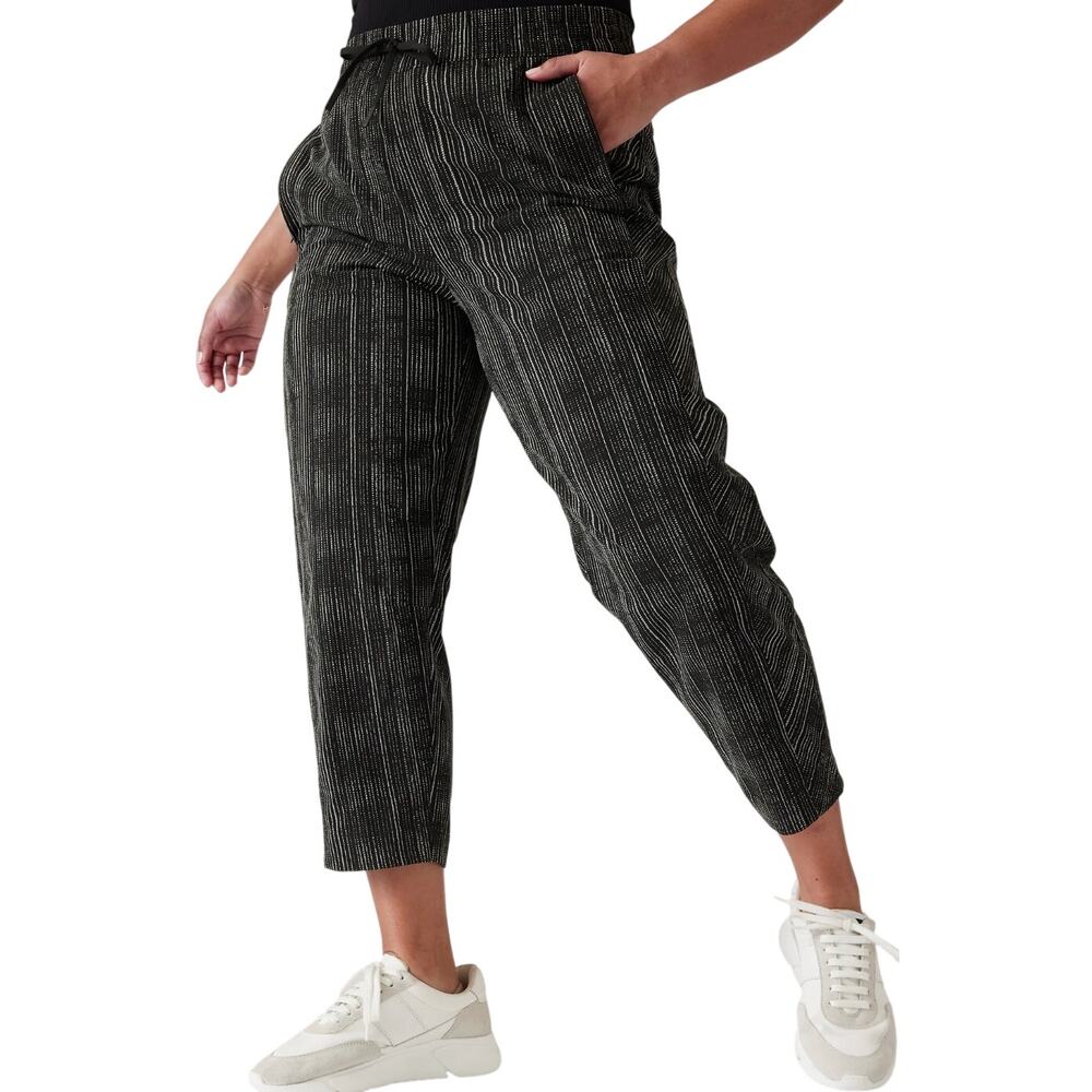 Athleta Arrival Pant 25" Textured Pockets UPF 50+ Loose Amara Stripe Black 6